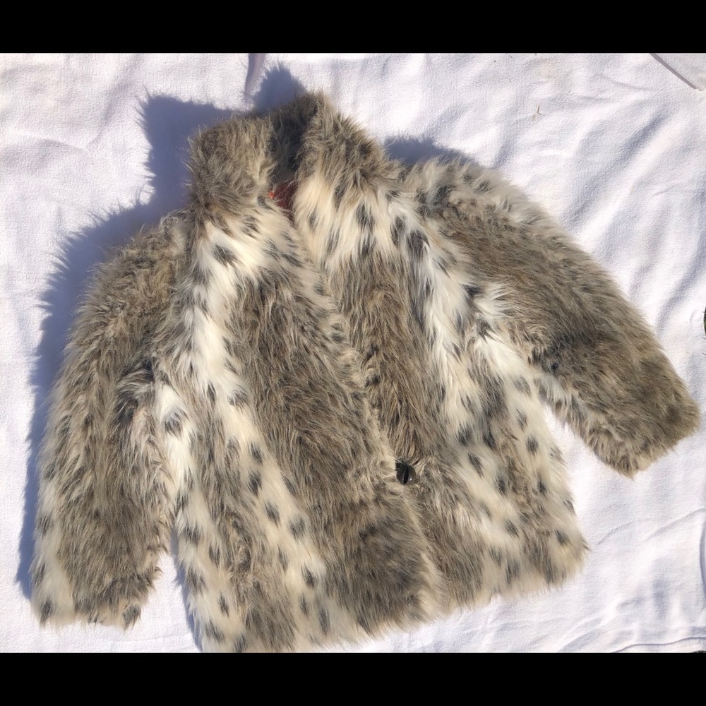 VINTAGE Faux Fur Coat
